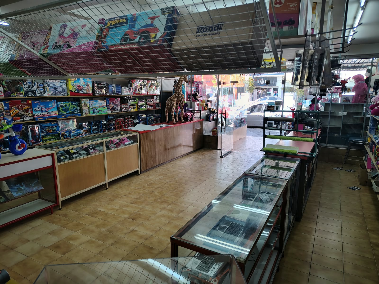 Local comercial 200 m², sobre 25 de Mayo 467 (Trelew) – foto 6