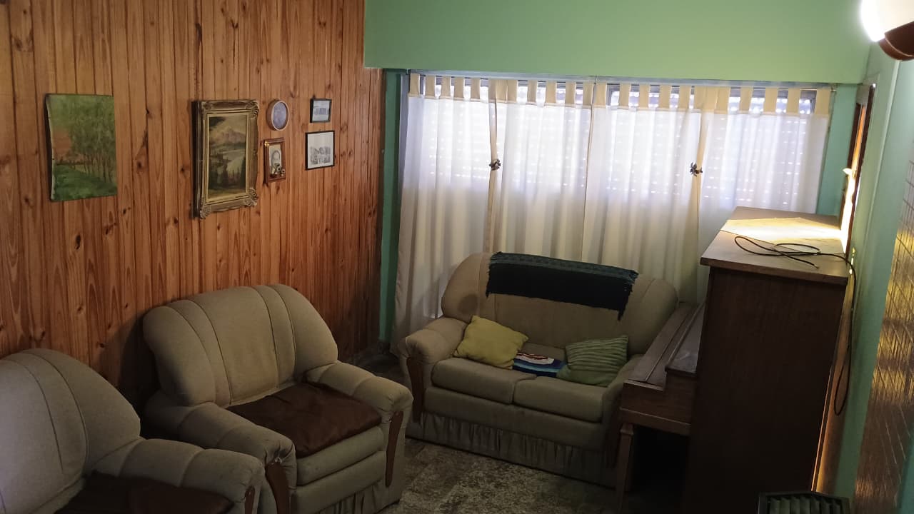 Casa 3 dorm. – Pellegrini 806 (Trelew) – foto 8